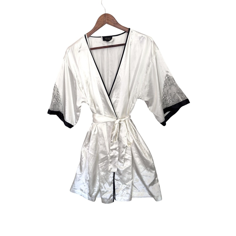 Vintage Ivory Satin Black Lace Kimono Robe with White Rose, Small Size
